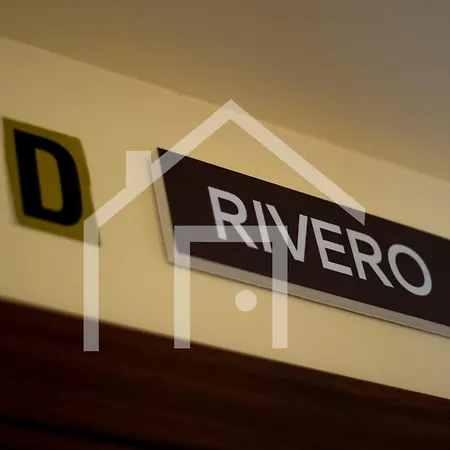 Rivero - Apartamento *